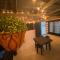 Balcony & 2BR TownHouse - near Clark Airport & Aqua Planet - TRP2 - 安吉利斯
