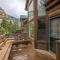 1486 Oak- Grandview