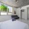 Awesome Apt With Pool in Midtown Miami