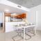 Awesome Apt With Pool in Midtown Miami