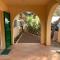 Casa Carmencita, immersa nel verde a pochi passi da mare