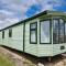 Summerlands, Ingoldmells 8 berth caravan
