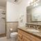Chamonix 24 is a 2bed plus loft 3 bath Upgraded Canyon Ldge Nearly Ski in Ski Out Sleeps 8