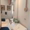 PARIS AUTHENTIC HOUSE Small, bright and calm studio - Paris
