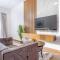 Live and experience a stunning Sea View Studio