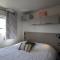 Chalet pour 4 dans un Domaine avec piscine - 滨海布雷蒂尼奥勒