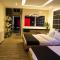 Metropole Hotel