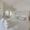 2 Hadleigh Villas