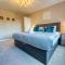 5-Bedroom Solihull Near NEC and Airport