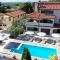 Apartment Nina with private pool - Nova Vas
