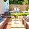 Milkwood Cottage, Beachfront family vacation home, Sleeps 6
