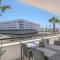 Lucky Star Marina Apartment, with Pool