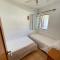 Bonito apartamento con terrazas y aparcamiento.