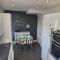 Fabulous 3 bedroom house , sleeps up to 5-7 guest. - South Ockendon