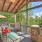 Peaceful Pisgah Mountain Getaway with Hot Tub!
