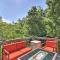Peaceful Pisgah Mountain Getaway with Hot Tub!
