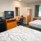 Monument Inn & Suites