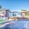 Woodills Wonderland - Akaroa Holiday Home