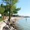 A chic lakeside dig - Alexandra Apartment Fonyod