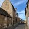 Luxury cottage in Stamford featured in the Sunday Times, best place to live - Stamford