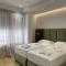 Eval Hotel