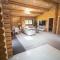 Aspen Lodge, Amazing New Log Cabin with Hot Tub - Sleeps 6 - Felmoor Park - Morpeth