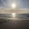 Mini Pearl, Private 2 BR - 1 block to BEACH!