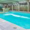 VOA Plazza Hotel