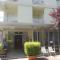 B&B - Meuble - Hotel " CORDIALE "