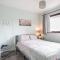 New Lisburn Road Apartment - Free Parking