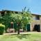 Podere Bargnano Cetona, Sleeps 14, Pool, WiFi, Air conditioning