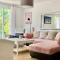 DISNEY & PARIS Happy Villa for 10 persons with Private Garden & Terrace 4 bedrooms, 3 bathrooms FIBER Wifi Netflix & free Parking