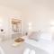 Ariadne's Crown Luxury Suites with Private Pool - Vívlos