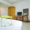 Urbanview Hotel Pangkalpinang by RedDoorz - Kebinti