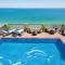 Seashore Hotel & Apartment