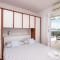 Apartments and Rooms Mare