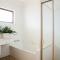 Burleigh Yamba Top Floor - oceanstays Burleigh Yamba Top Floor - oceanstays