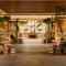 Mauna Lani, Auberge Resorts Collection