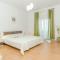 Apartments Bee Maja