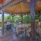 Mtn Views and Fire Pit Rustic Piney Creek Cabin - Piney Creek