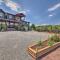 Mtn Views and Fire Pit Rustic Piney Creek Cabin - Piney Creek