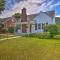 Charming Charleston Home with Yard and Fire Pit! - 查尔斯顿
