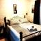 Casa Roble Añejo Bed & Breakfast
