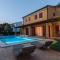 I & M Guest House