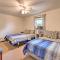PoolandBeach Access Spacious Tobyhanna Family Home! - Tobyhanna