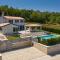 Luxury villa Edoardo with pool in Visinada - Vižinada