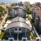 Juglans Suites