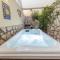 Suite Apartment Capri con Jacuzzi in Piazzetta