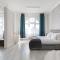 Designer Apartment on the Budapest Broadway w 2BR, AC and Panorama Balcony