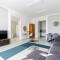 Designer Apartment on the Budapest Broadway w 2BR, AC and Panorama Balcony